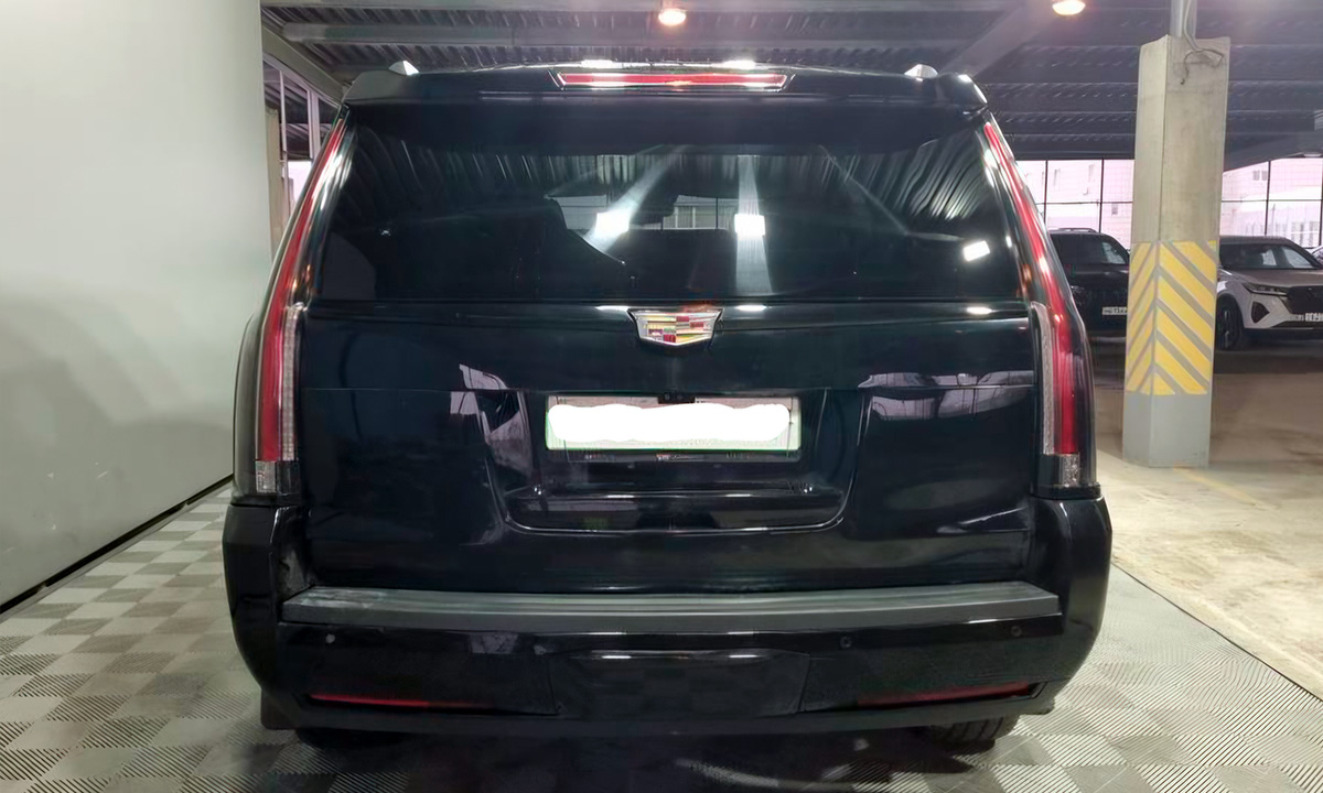 Cadillac Escalade 6.2 AT