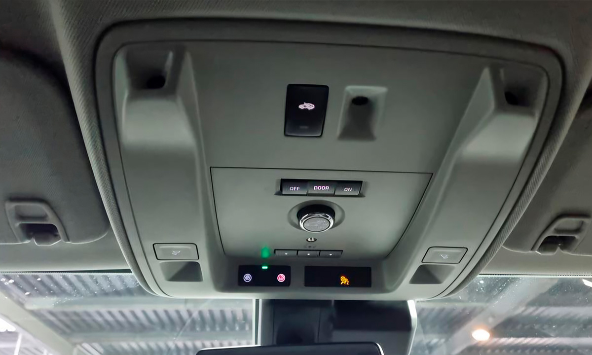 Cadillac Escalade 6.2 AT