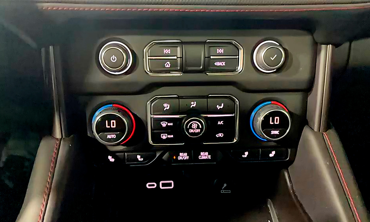 Chevrolet Tahoe 2024